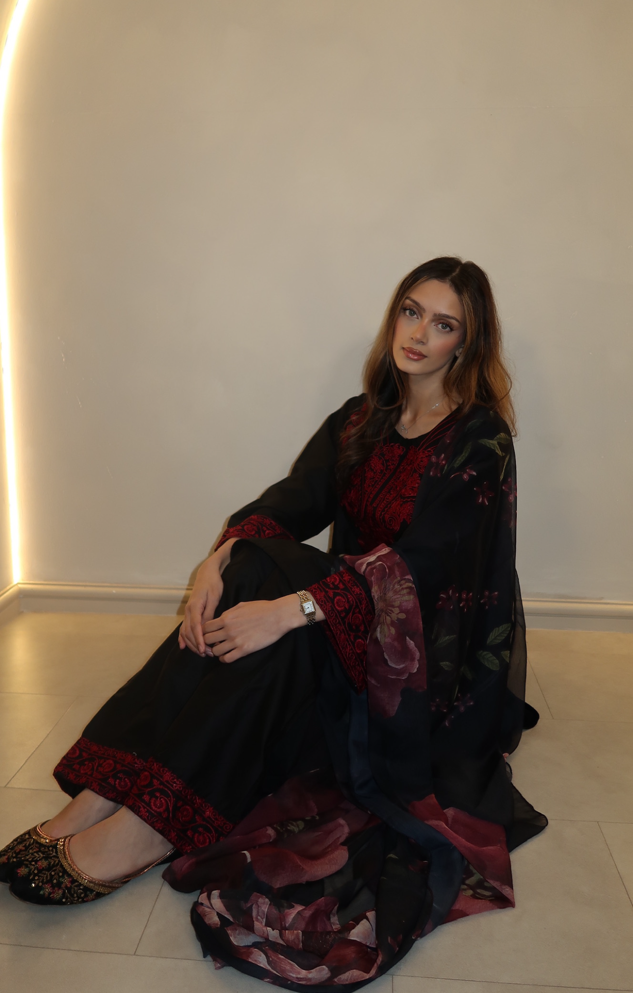 RICH ELEGANT BLACK AND RED SUIT 3PC WITH ROSE PRINT DUPATTA