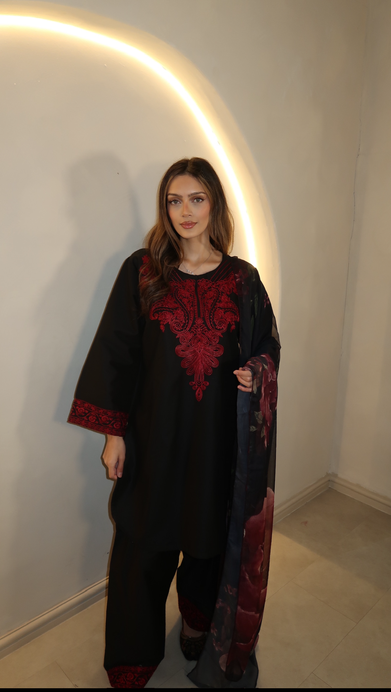 RICH ELEGANT BLACK AND RED SUIT 3PC WITH ROSE PRINT DUPATTA