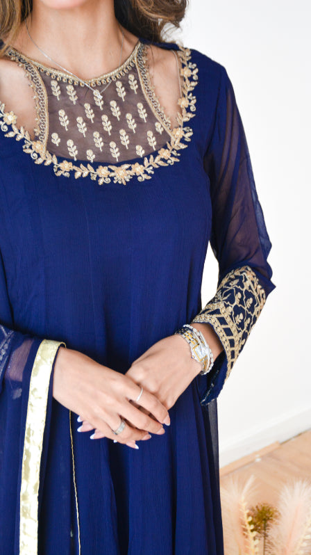 SIGNATURE - ROYAL BLUE EMBROIDERED 2 PC