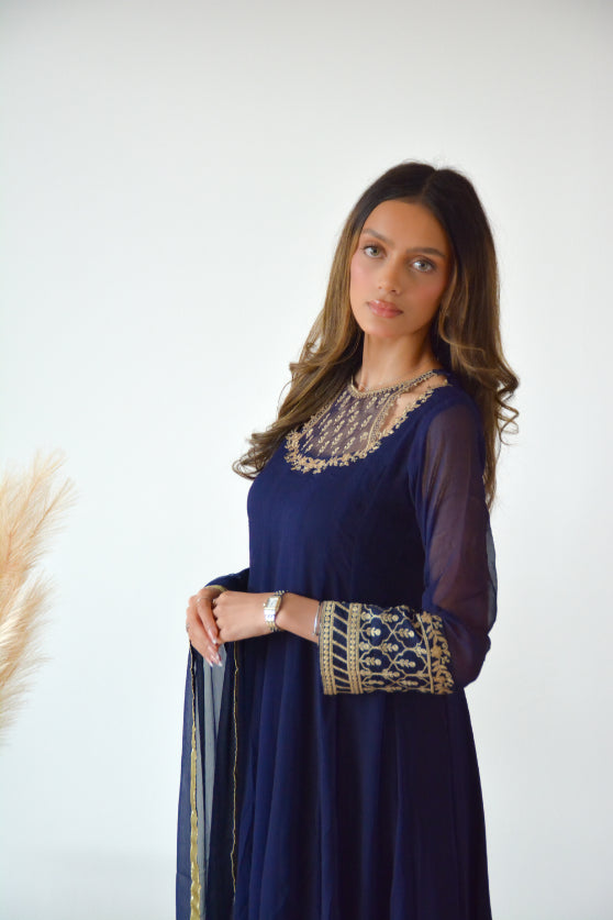 SIGNATURE - ROYAL BLUE EMBROIDERED 2 PC